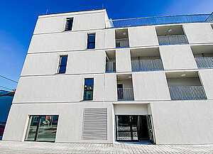 Riverbank_Ansicht_front_small